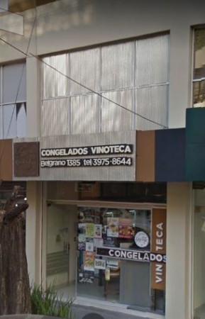 Banfield - Local Centrico Doble Altura