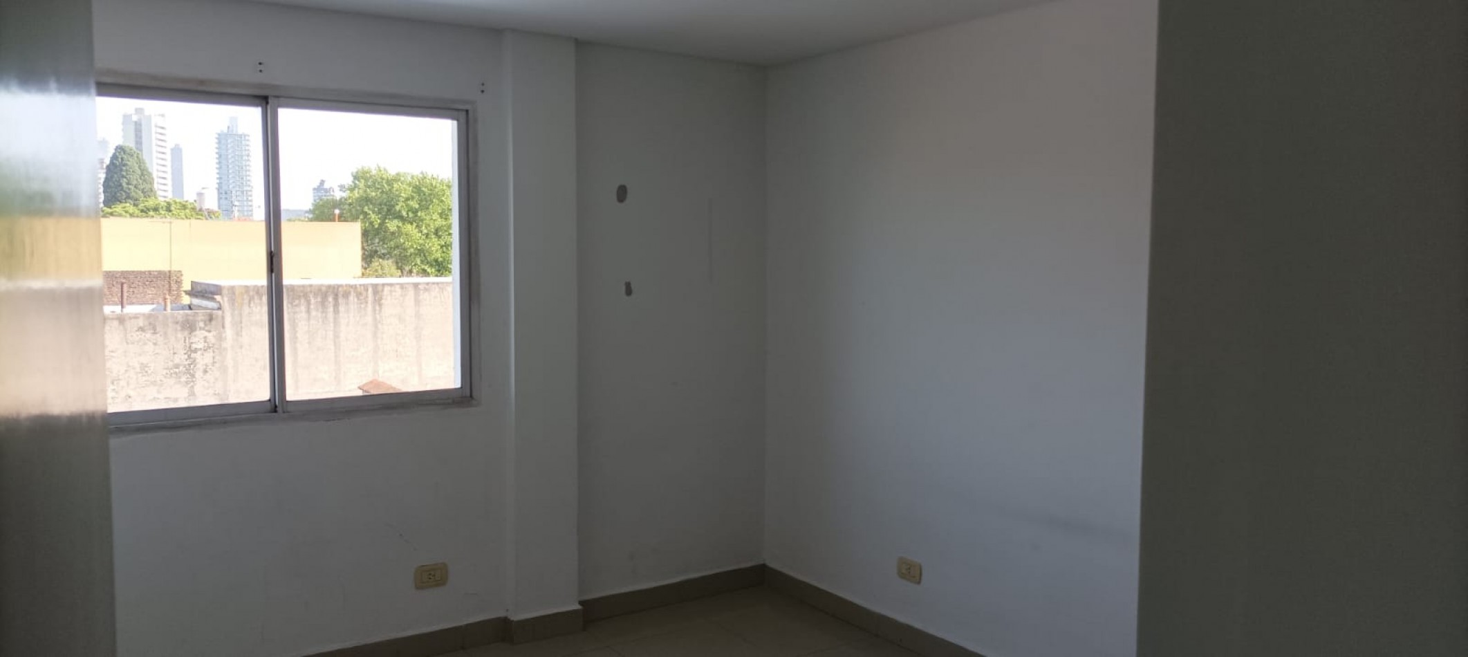 Departamento de 2 ambientes en complejo de Temperley