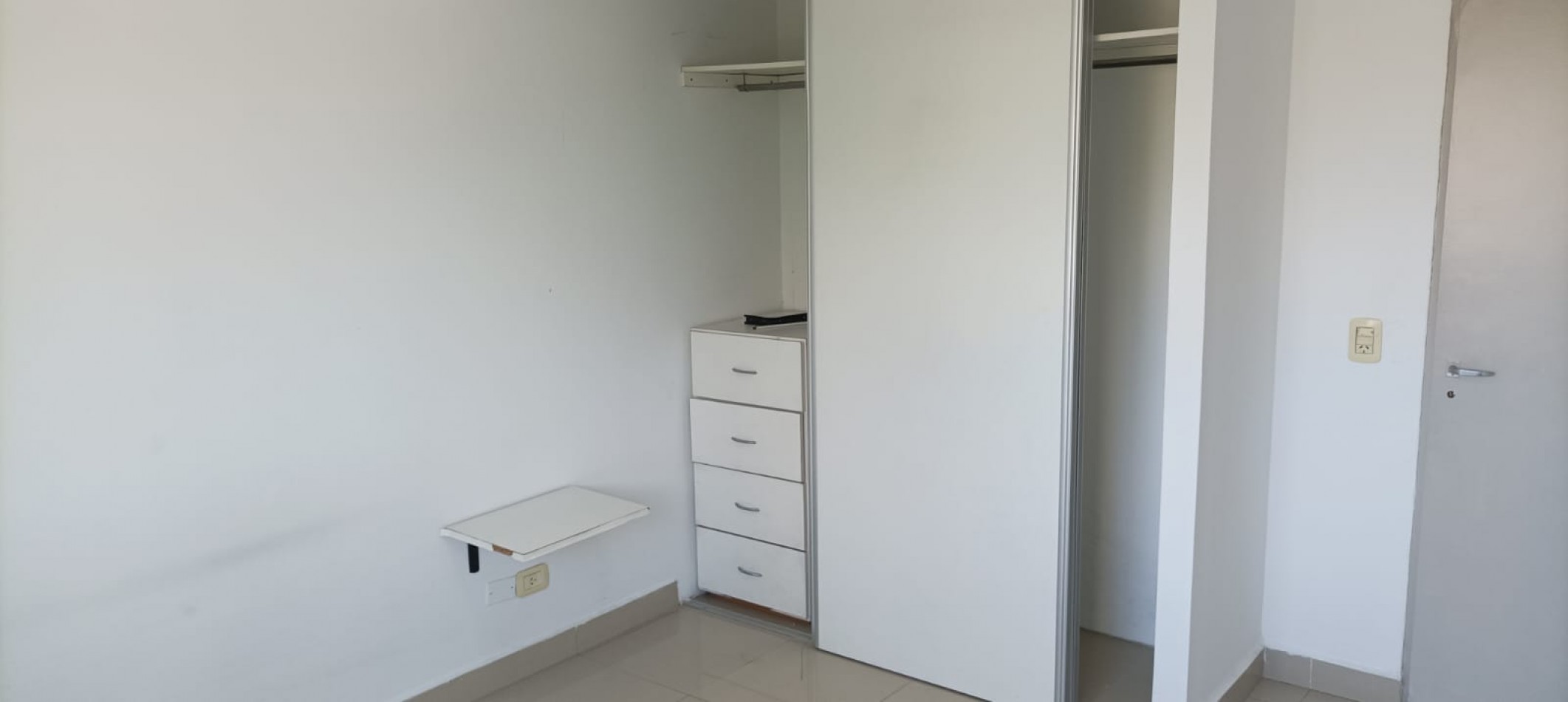 Departamento de 2 ambientes en complejo de Temperley