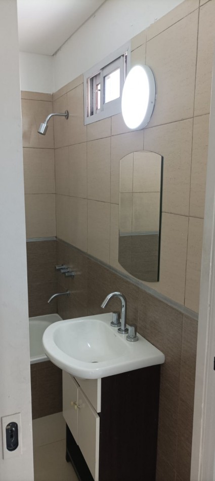 Departamento de 2 ambientes en complejo de Temperley