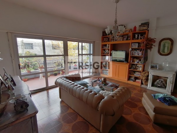 PH de 3 amb. con quincho y terraza en Venta en Avellaneda
