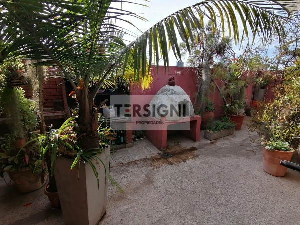 PH de 3 amb. con quincho y terraza en Venta en Avellaneda