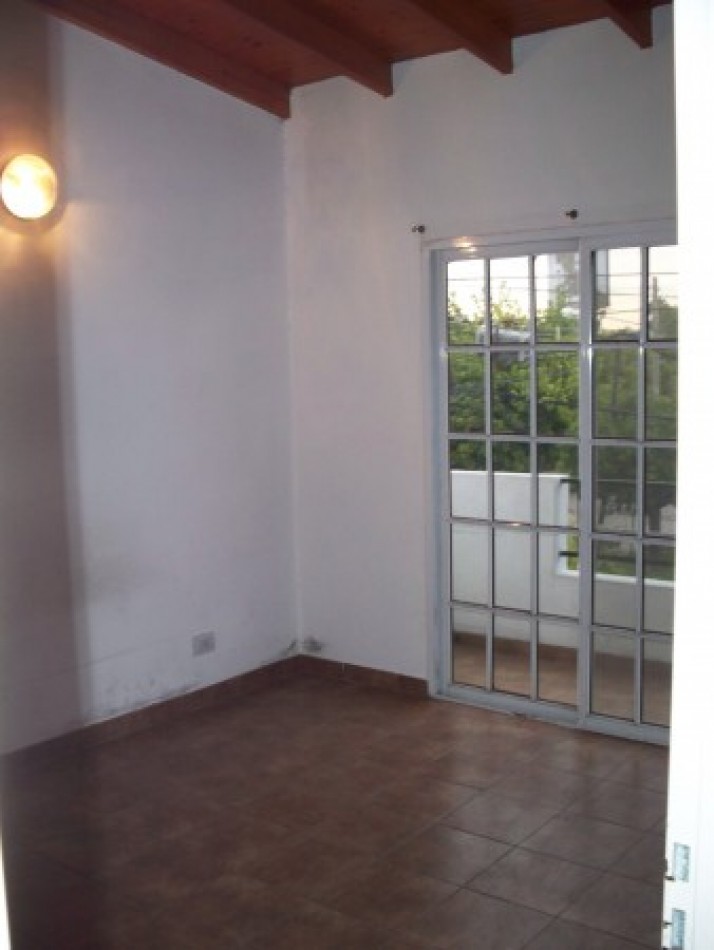 DEPARTAMENTO DE 3 AMBIENTES EN DOCK SUD