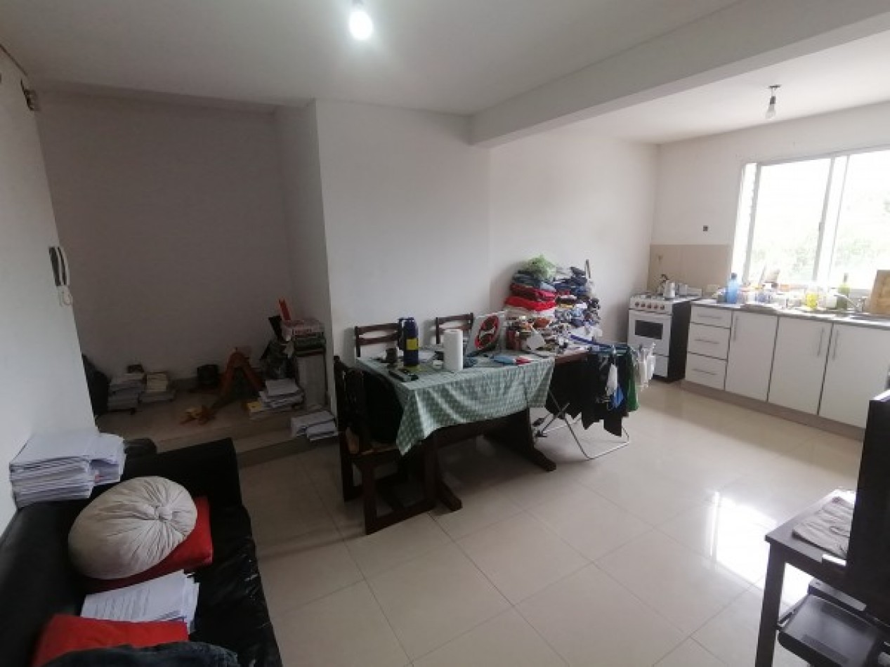 Departamento de 2 ambientes en complejo de Temperley